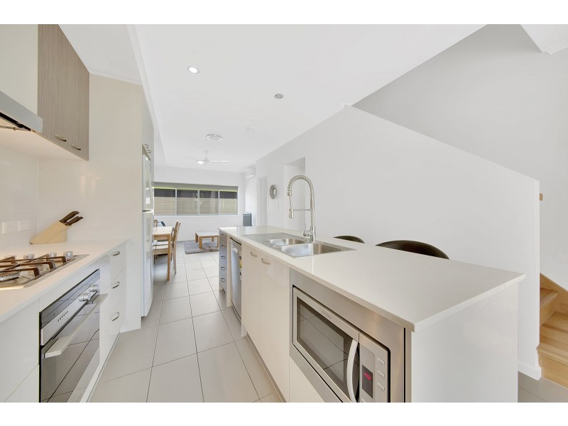 100 GLENLYON STREET, Gladstone QLD 4680