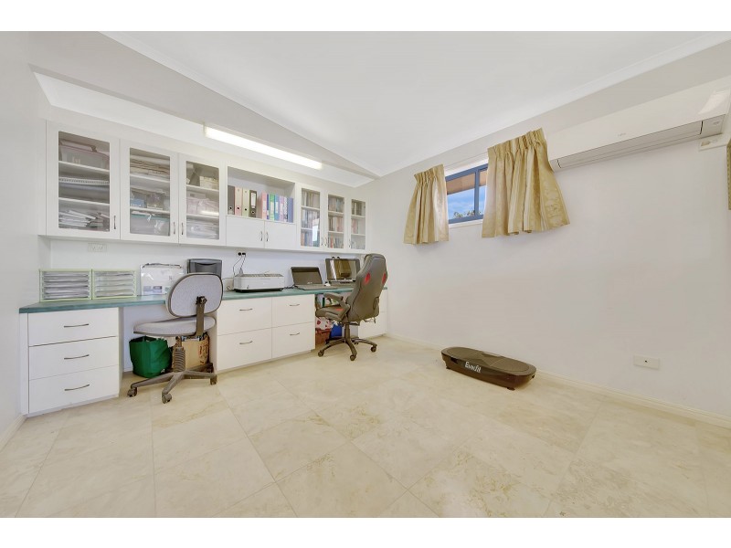 29 FLINDERS STREET, West Gladstone QLD 4680