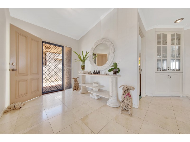 29 FLINDERS STREET, West Gladstone QLD 4680