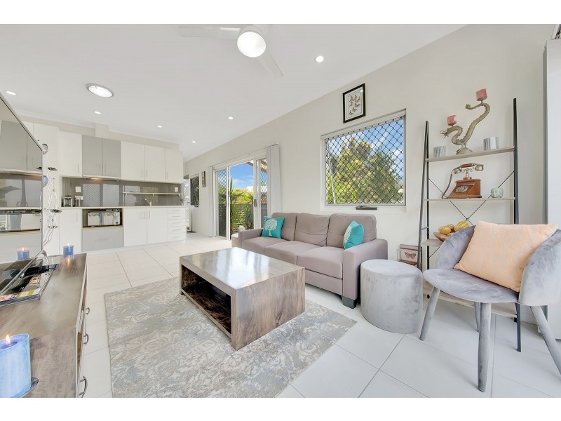 18 HARMONY DRIVE, Clinton QLD 4680