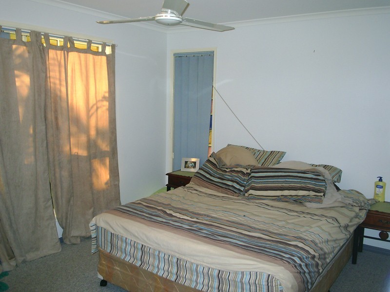 4 Dorset Close, Gladstone QLD 4680