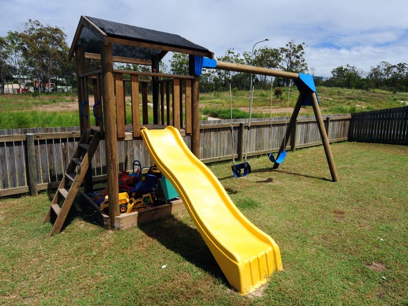 34 Beezley Street, Gladstone QLD 4680