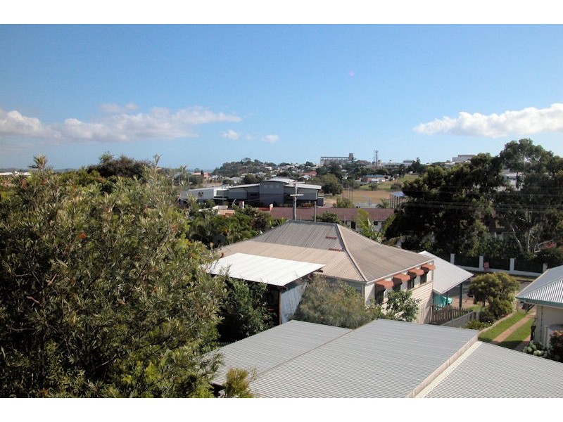 4/16 Kent Street, Gladstone QLD 4680