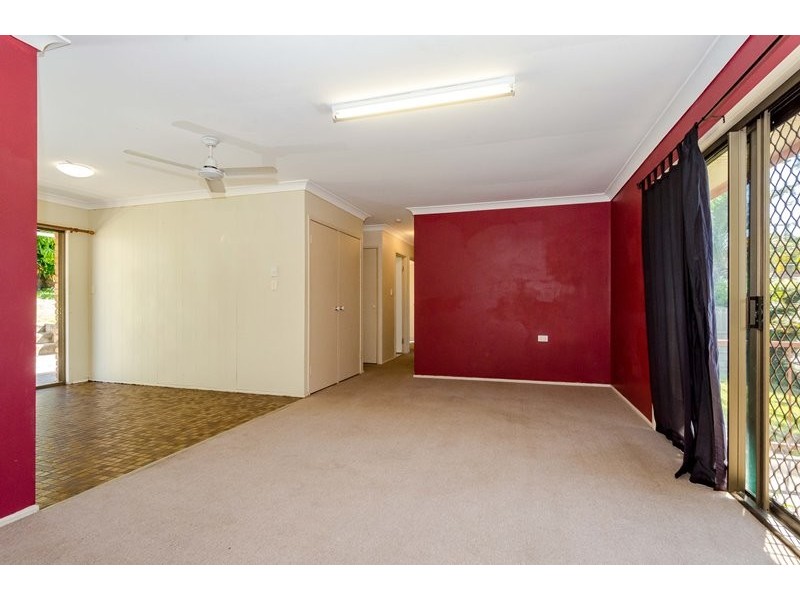 34 Aramac Drive, Clinton QLD 4680