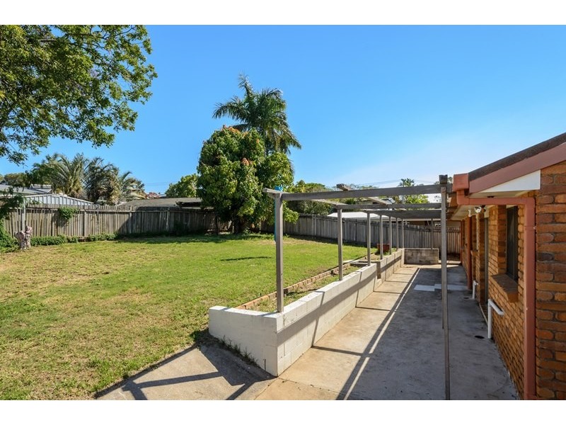 34 Aramac Drive, Clinton QLD 4680