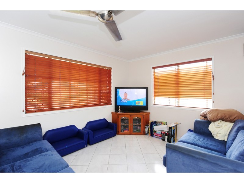 27  Hibiscus Ave, Gladstone QLD 4680