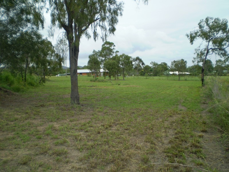 14 Ambrose Lane, Beecher QLD 4680