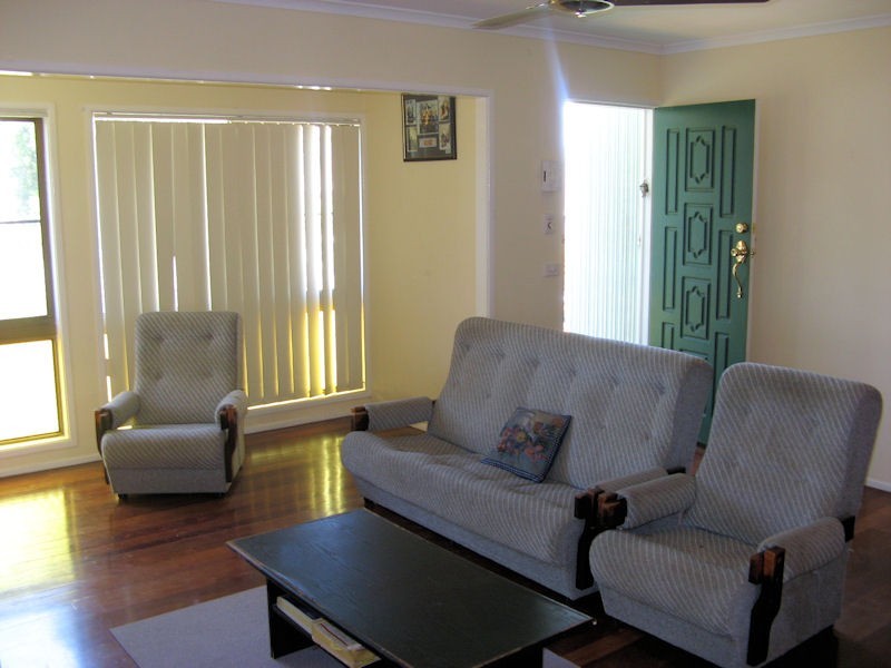 52 Hansen Crescent, Gladstone QLD 4680