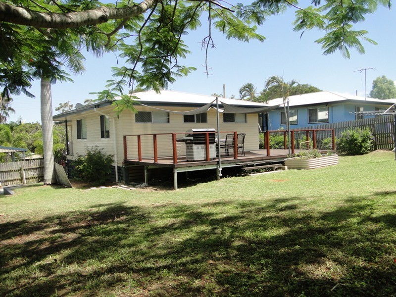 40 Squire Street, Toolooa QLD 4680