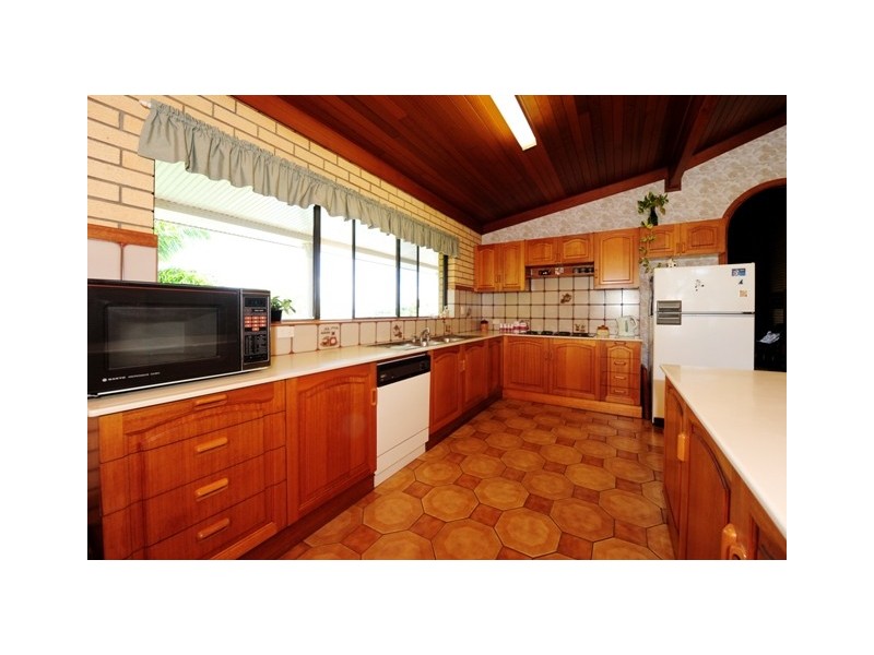 76 Adelaide Street, Gladstone QLD 4680