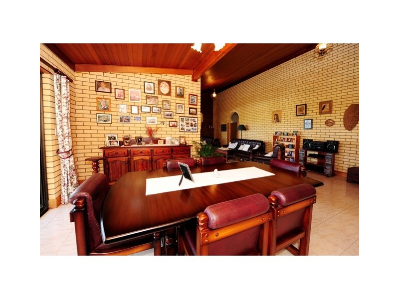 76 Adelaide Street, Gladstone QLD 4680