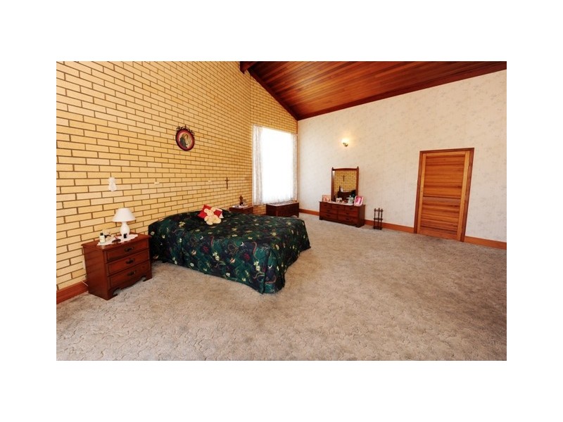 76 Adelaide Street, Gladstone QLD 4680