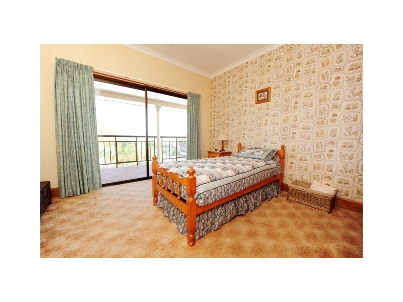 76 Adelaide Street, Gladstone QLD 4680