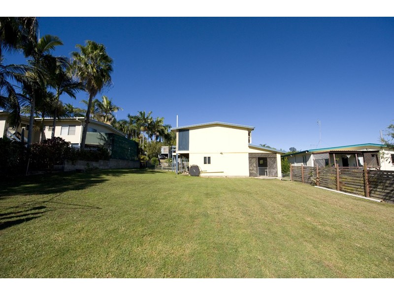 18 Mylne Street, Gladstone QLD 4680