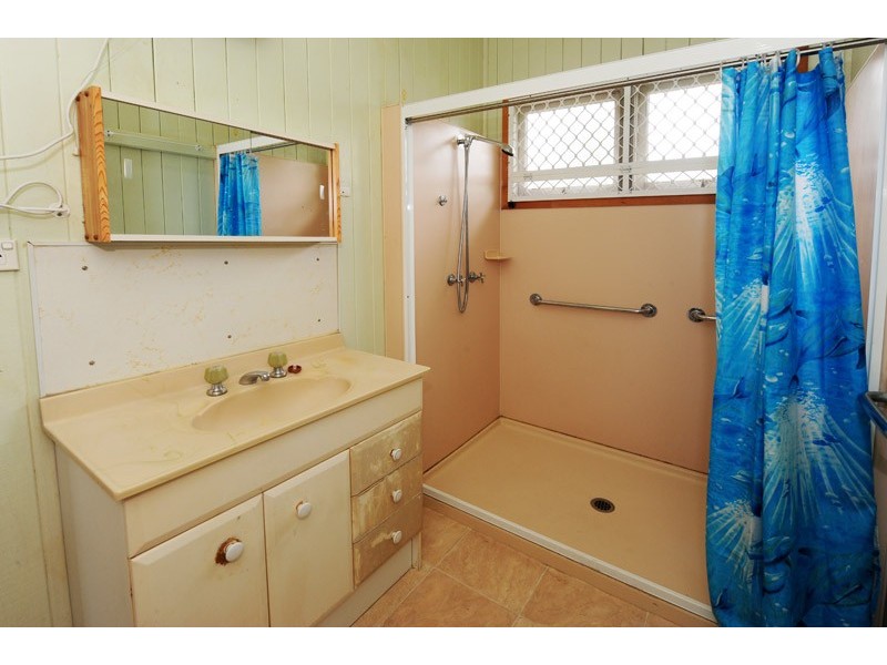 239 Auckland Street, Gladstone QLD 4680