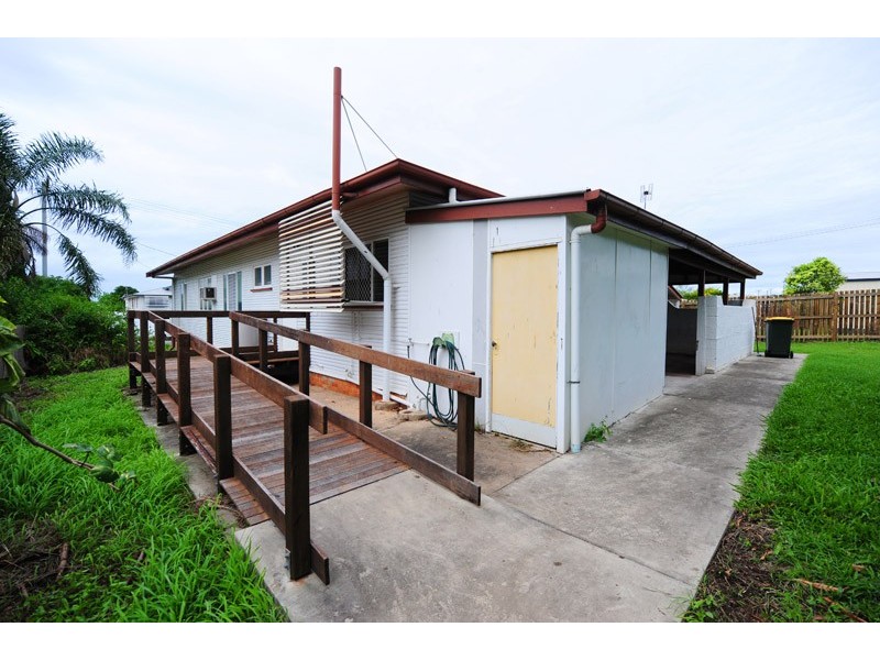 239 Auckland Street, Gladstone QLD 4680