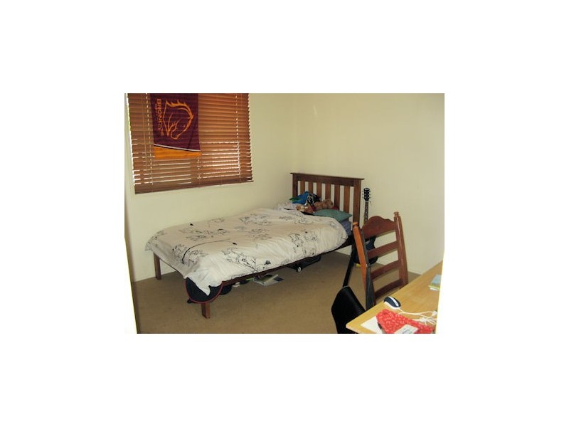 3 Linhow Crescent, Gladstone QLD 4680
