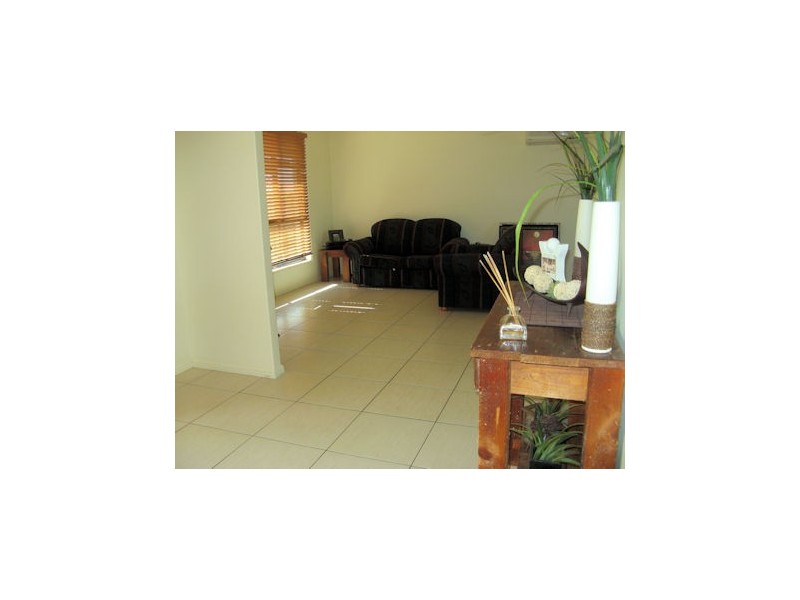 3 Linhow Crescent, Gladstone QLD 4680