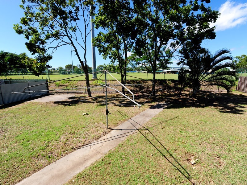 11 Kianga Street, Gladstone QLD 4680