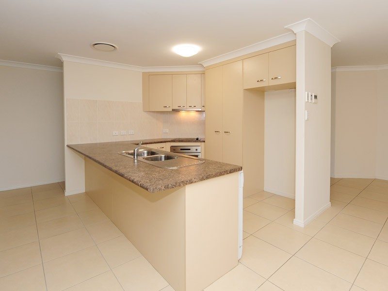 5 Parsons Place, Gladstone QLD 4680