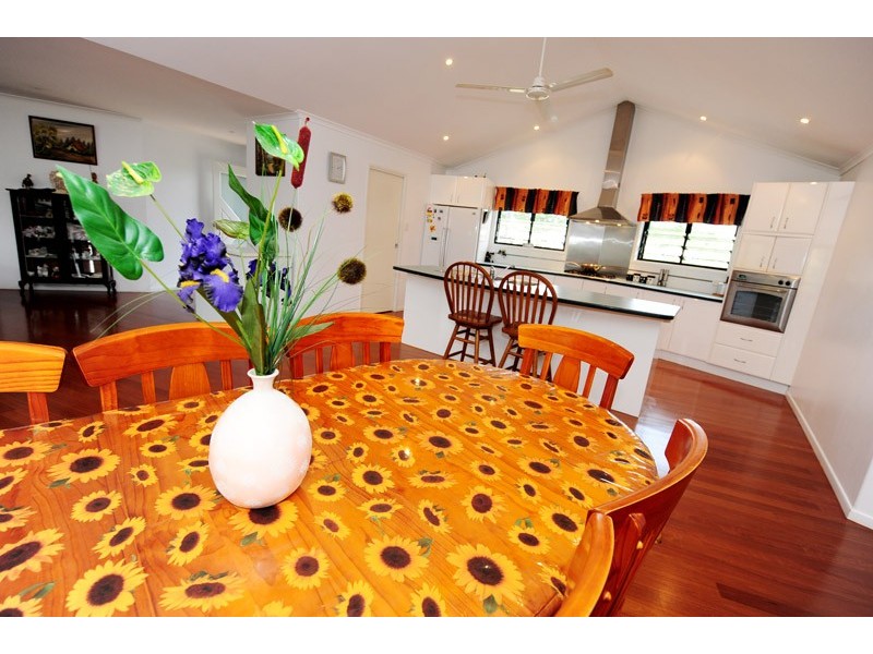 35 Parksville Drive, Gladstone QLD 4680