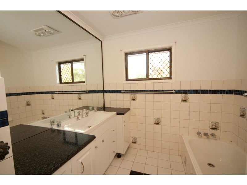 6 Whitewood Crescent, Gladstone QLD 4680