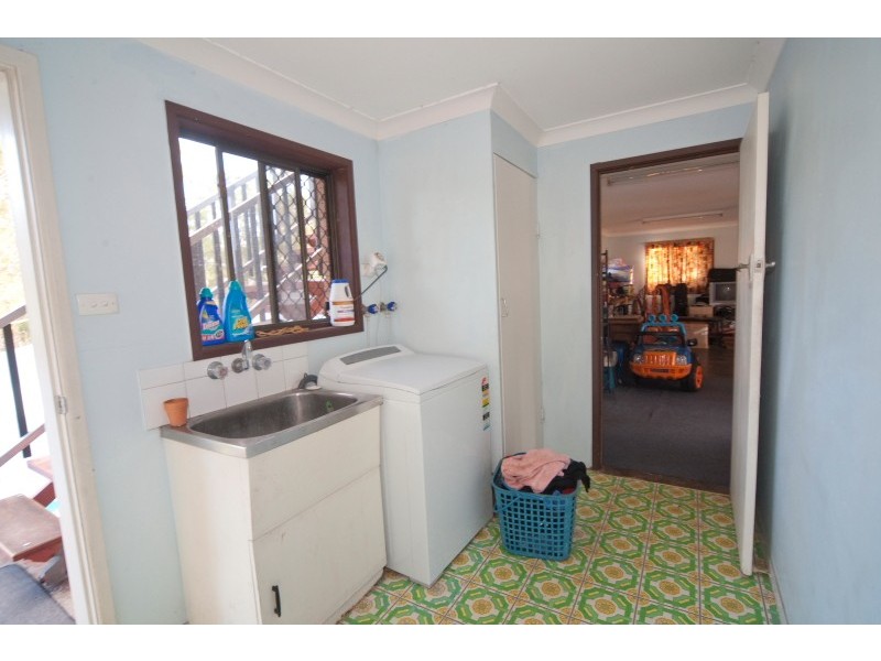 6 Whitewood Crescent, Gladstone QLD 4680