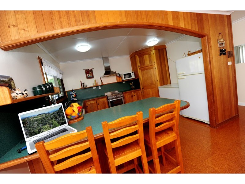 209 Spring Valley Road, Gladstone QLD 4680