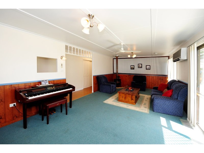 209 Spring Valley Road, Gladstone QLD 4680