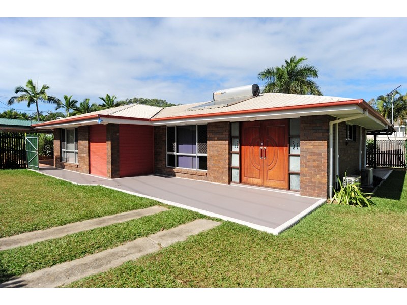 1 Luton Street, Gladstone QLD 4680