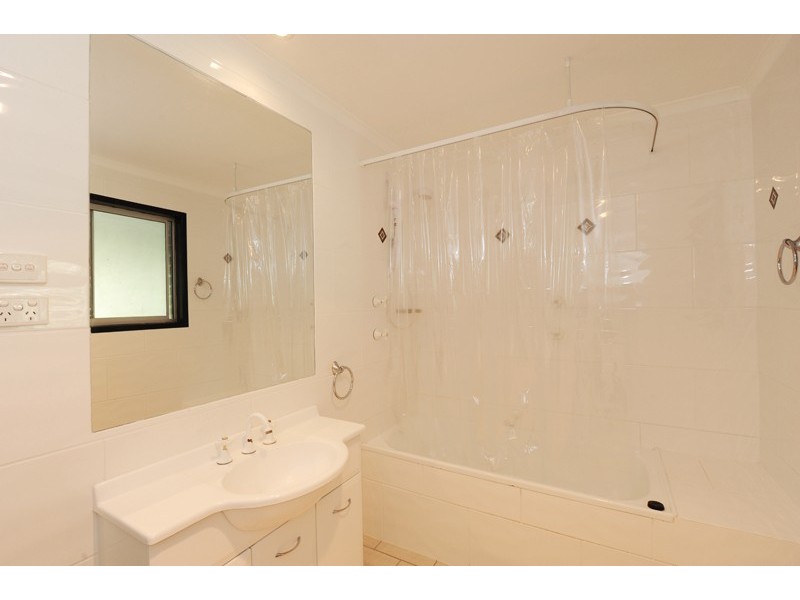 1 Luton Street, Gladstone QLD 4680