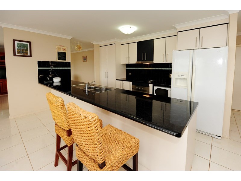 16 Skyline Drive, Gladstone QLD 4680