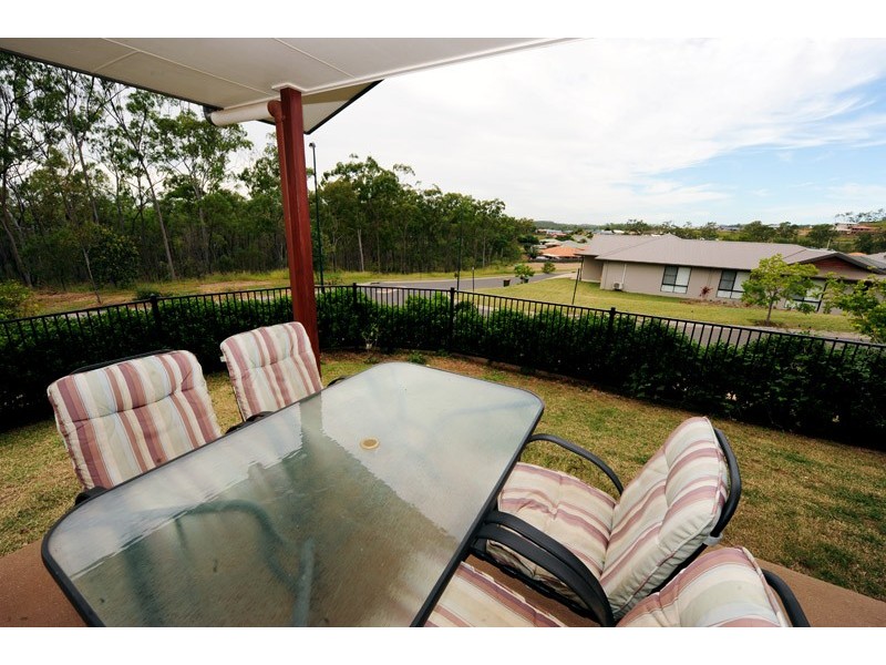 16 Skyline Drive, Gladstone QLD 4680