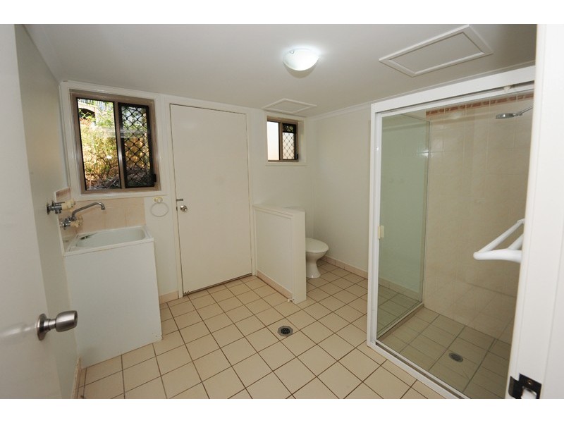 9 Earls Court, Gladstone QLD 4680