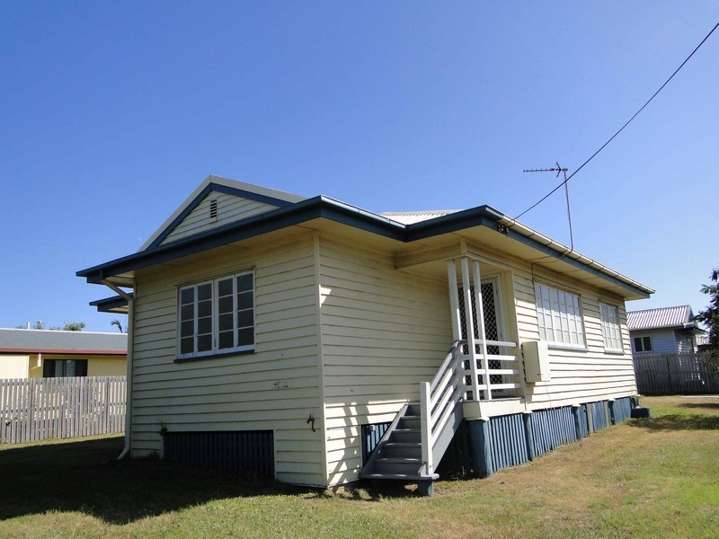 123 Barney Street, Gladstone QLD 4680