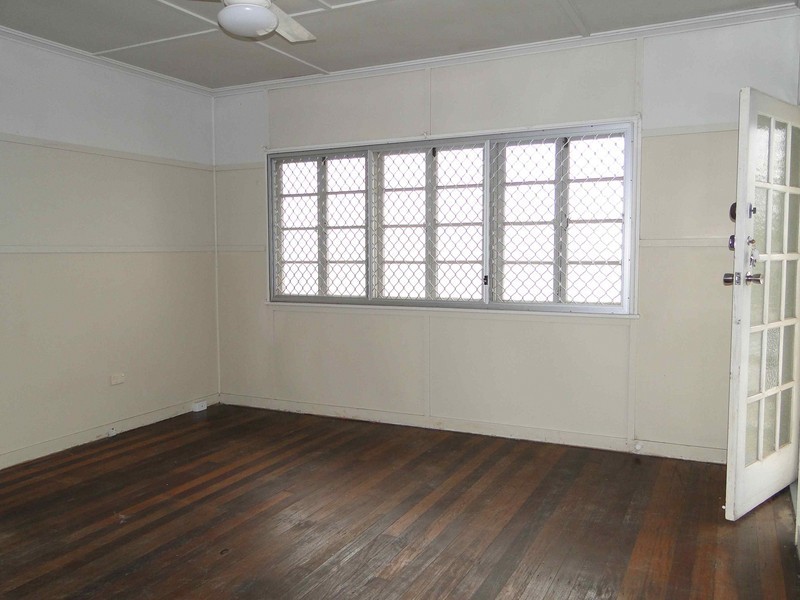 123 Barney Street, Gladstone QLD 4680