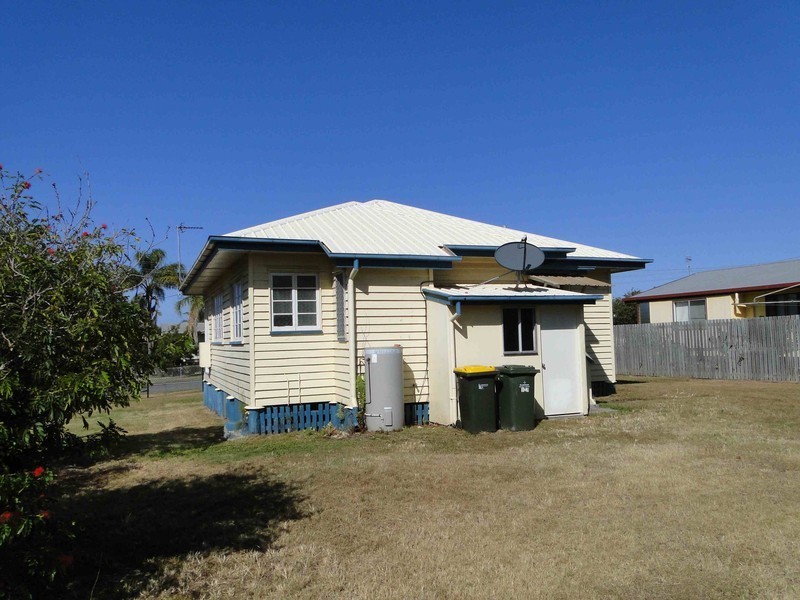 123 Barney Street, Gladstone QLD 4680