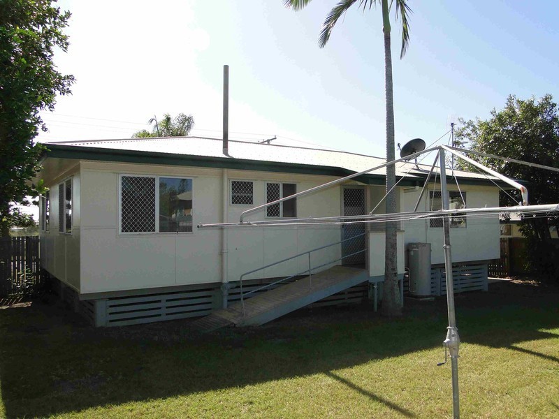 62 Aerodrome Road, Gladstone QLD 4680