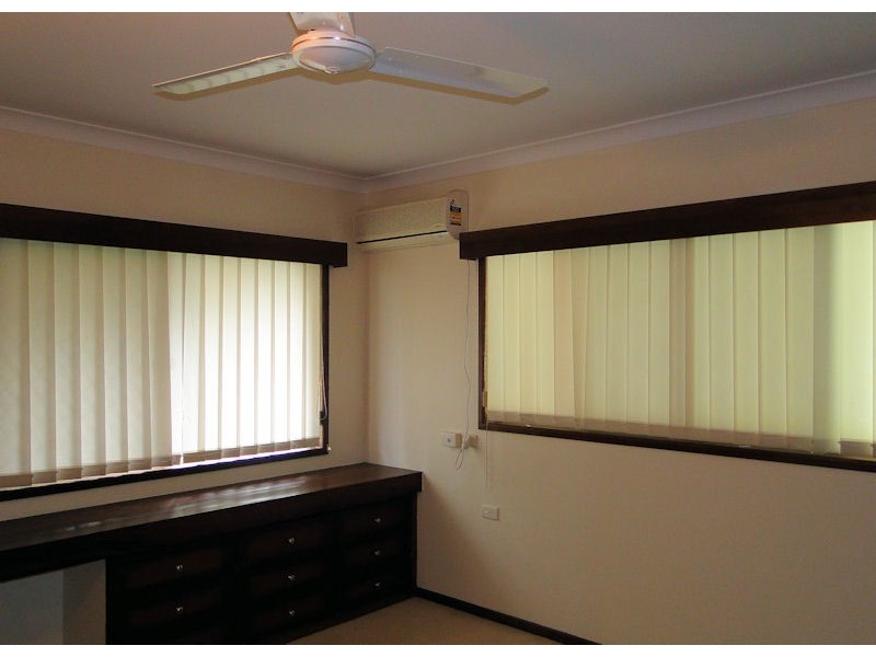 3 Acorn Street, Gladstone QLD 4680