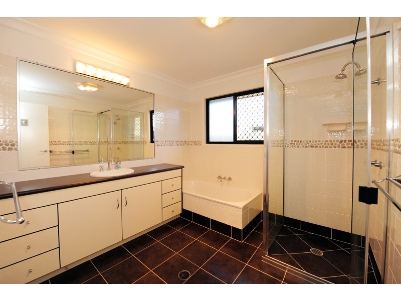 51 Whitbread Street, Gladstone QLD 4680