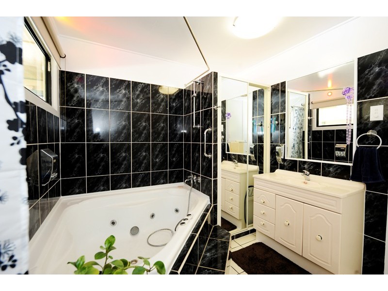 23 Coase Street, Gladstone QLD 4680