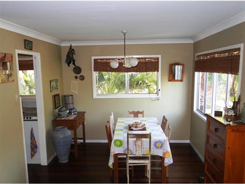 18 Matson Crescent, Gladstone QLD 4680