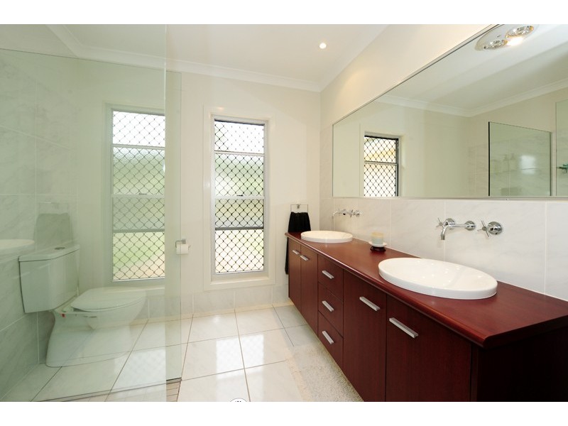 30 Lorna Crescent, Beecher QLD 4680