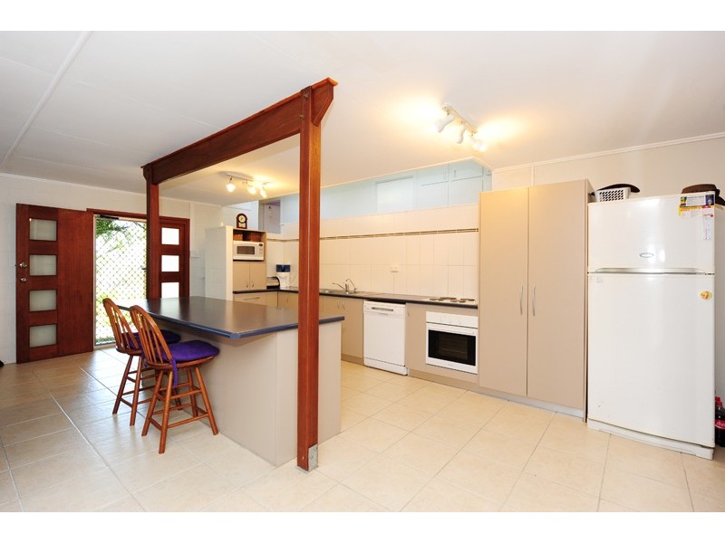 16 Amaroo Close, Gladstone QLD 4680