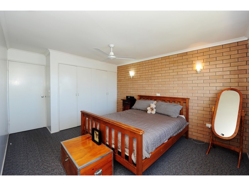 2/141 Oaka Lane, Gladstone QLD 4680