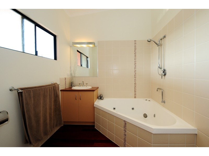 25b Agnes Street, Gladstone QLD 4680