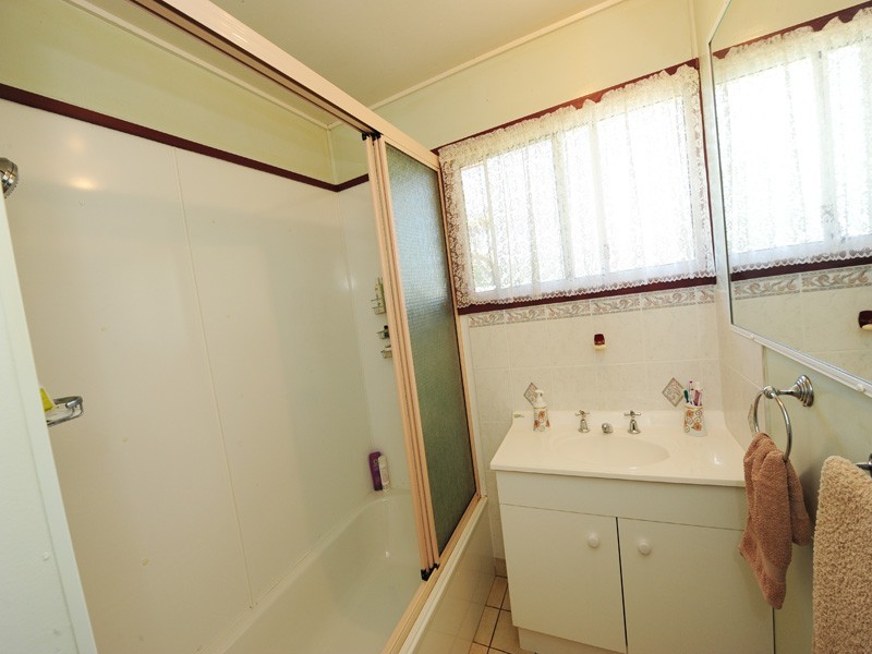 9 Kianga Street, Gladstone QLD 4680