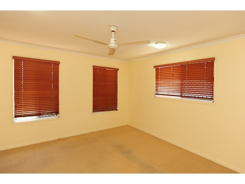 5 Lois Court, Gladstone QLD 4680