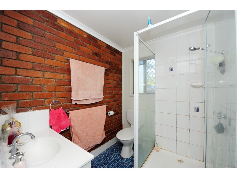 2/141 Oaka Lane, Gladstone QLD 4680