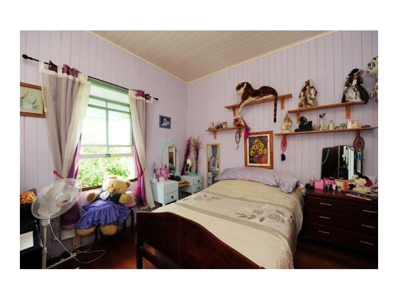 44 Yarroon Street, Gladstone QLD 4680